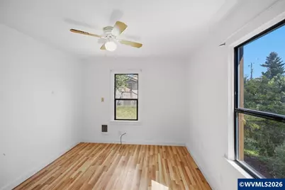 1044 23rd Av, Sweet Home, OR 97386 - Photo 14