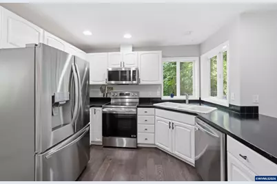 3245 Croisan Creek Rd S, Salem, OR 97302 - Photo 10