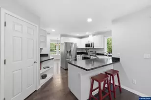 3245 Croisan Creek Rd S, Salem, OR 97302 - Photo 12