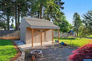 812 SW 8th St, Sublimity, OR 97385 - Photo 42
