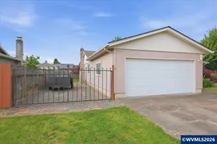 4814 Schaefer Ct NE, Salem, OR 97305 - Photo 4