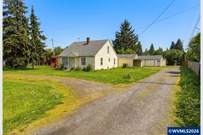 33719 Santiam Hwy, Lebanon, OR 97355 - Photo 1