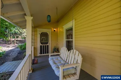 27536 Pearl St, Brownsville, OR 97327 - Photo 6