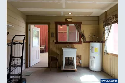 110 NE Thousand Oak Dr, Corvallis, OR 97330 - Photo 32