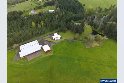 110 NE Thousand Oak Dr, Corvallis, OR 97330 - Photo 2