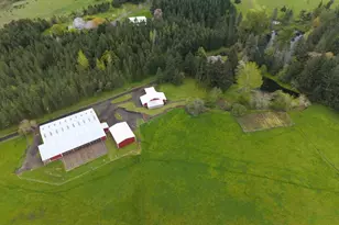 110 NE Thousand Oak Dr, Corvallis, OR 97330 - Photo 2