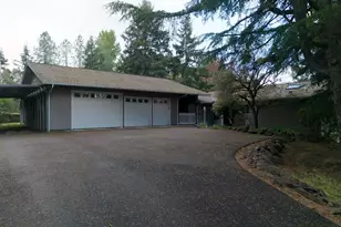 110 NE Thousand Oak Dr, Corvallis, OR 97330 - Photo 40