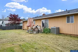 375 Park Ln, Harrisburg, OR 97446 - Photo 28