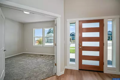 739 Emily Grace Ln SE, Salem, OR 97306 - Photo 6