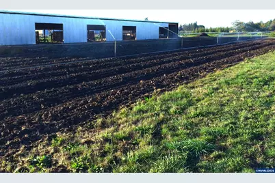 8962 S Heinz Rd, Canby, OR 97013 - Photo 18