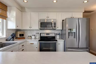 4602 Settlers Dr NE, Salem, OR 97305 - Photo 12