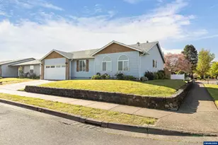 4602 Settlers Dr NE, Salem, OR 97305 - Photo 2