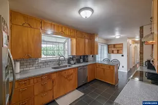 38225 Mt Hope Dr, Lebanon, OR 97355 - Photo 6