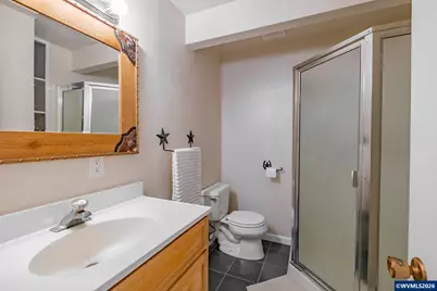 38225 Mount Hope Dr, Lebanon, OR 97355 - Photo 20