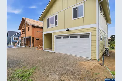 430 NW 5th St, Newport, OR 97365 - Photo 2