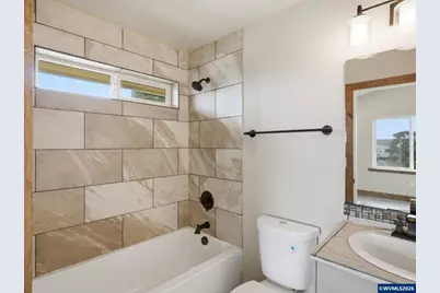 430 NW 5th St, Newport, OR 97365 - Photo 20