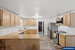 2909 S Shore Dr SE, Albany, OR 97322 - Photo 10