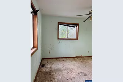 35641 Riverside Dr SW, Albany, OR 97331 - Photo 16