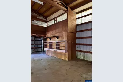 35641 Riverside Dr SW, Albany, OR 97331 - Photo 24