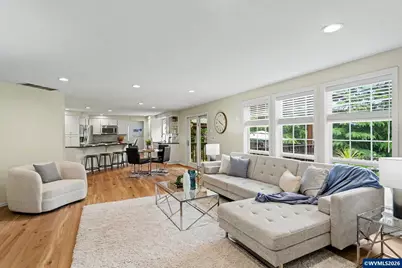 3052 Mt Kuebler Dr S, Salem, OR 97302 - Photo 18