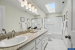 3052 Mt Kuebler Dr S, Salem, OR 97302 - Photo 28