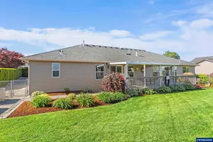 613 SW 7th St, Sublimity, OR 97385 - Photo 28