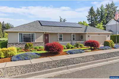 613 SW 7th St, Sublimity, OR 97385 - Photo 2