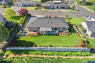 613 SW 7th St, Sublimity, OR 97385 - Photo 32