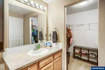1145 Country Ln, Woodburn, OR 97071 - Photo 14