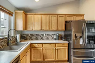 1145 Country Ln, Woodburn, OR 97071 - Photo 8