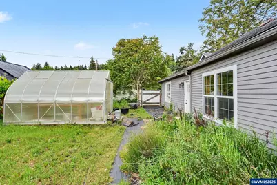 508 S 2nd St, Silverton, OR 97381 - Photo 26
