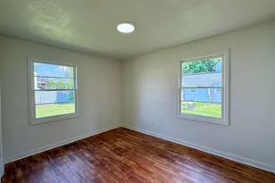 360 Main St W, Monmouth, OR 97361 - Photo 12