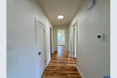 360 Main St W, Monmouth, OR 97361 - Photo 14