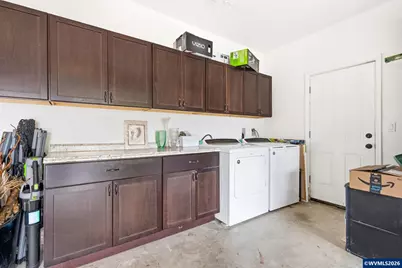 2970 41st Av SE, Albany, OR 97322 - Photo 24