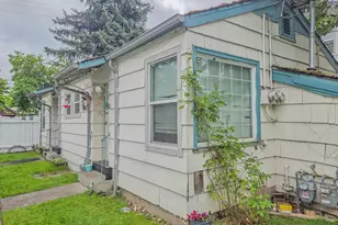 340 S Main St, Lebanon, OR 97355 - Photo 6
