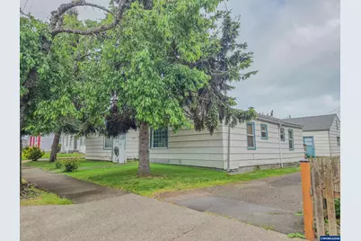 340 S Main St, Lebanon, OR 97355 - Photo 2