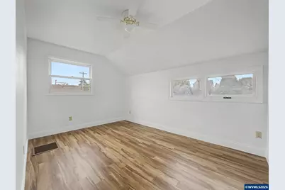 135 S Sheridan St, Mount Angel, OR 97362 - Photo 32