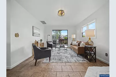 135 S Sheridan St, Mount Angel, OR 97362 - Photo 8