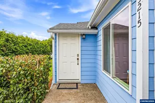 5215 SW Blueberry Dr, Corvallis, OR 97330 - Photo 6
