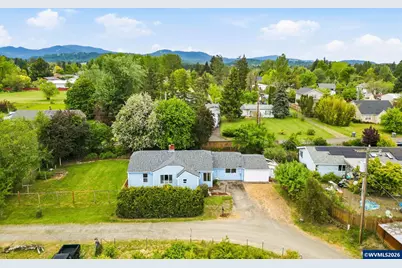 5215 SW Blueberry Dr, Corvallis, OR 97330 - Photo 2