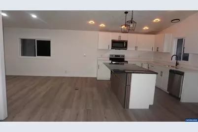 2728 Shellyanne Wy NE #107, Salem, OR 97305 - Photo 12