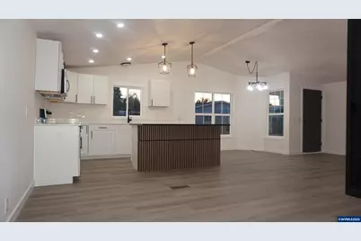2728 Shellyanne Wy NE #107, Salem, OR 97305 - Photo 14