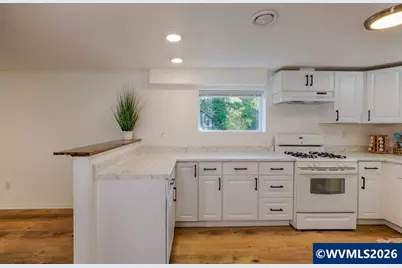 1039-1041 NE Grant St, Newport, OR 97365 - Photo 14