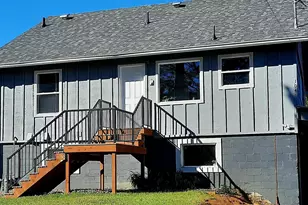 1039-1041 NE Grant St, Newport, OR 97365 - Photo 2