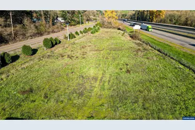 10466 Sunnyside Rd SE, Jefferson, OR 97352 - Photo 10