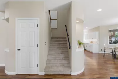 977 Reagan Av NW, Salem, OR 97304 - Photo 18