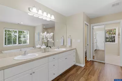 977 Reagan Av NW, Salem, OR 97304 - Photo 24