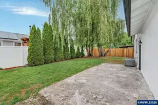 5465 Red Leaf Dr S, Salem, OR 97306 - Photo 22