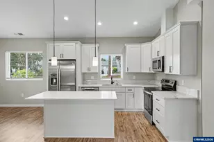 4455 Matthews Lp S, Salem, OR 97302 - Photo 8