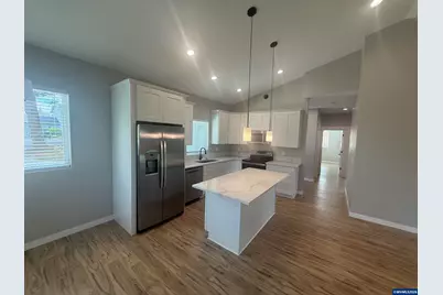 4455 Matthews Lp S, Salem, OR 97302 - Photo 6